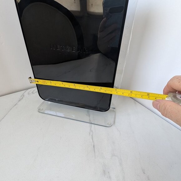 NETGEAR N900 Wireless Dual Band Gigabit Router, Model; R4500 - Picture 6 of 8